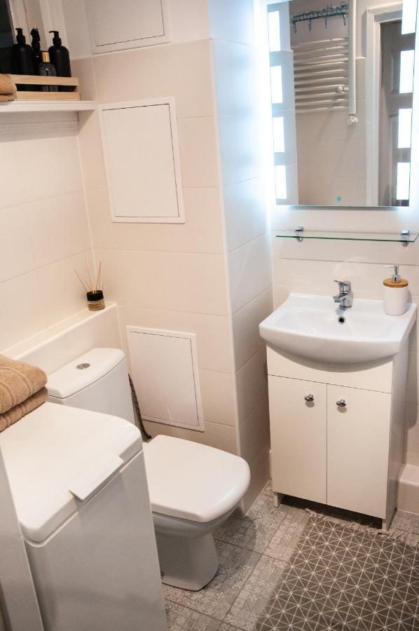 Apartament "Klimatycznie" - Przytulny, 4-Osobowy, Jelenia Gora, Cieplice Exterior photo